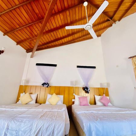 Hikka Paradise Guest House Hikkaduwa Ngoại thất bức ảnh