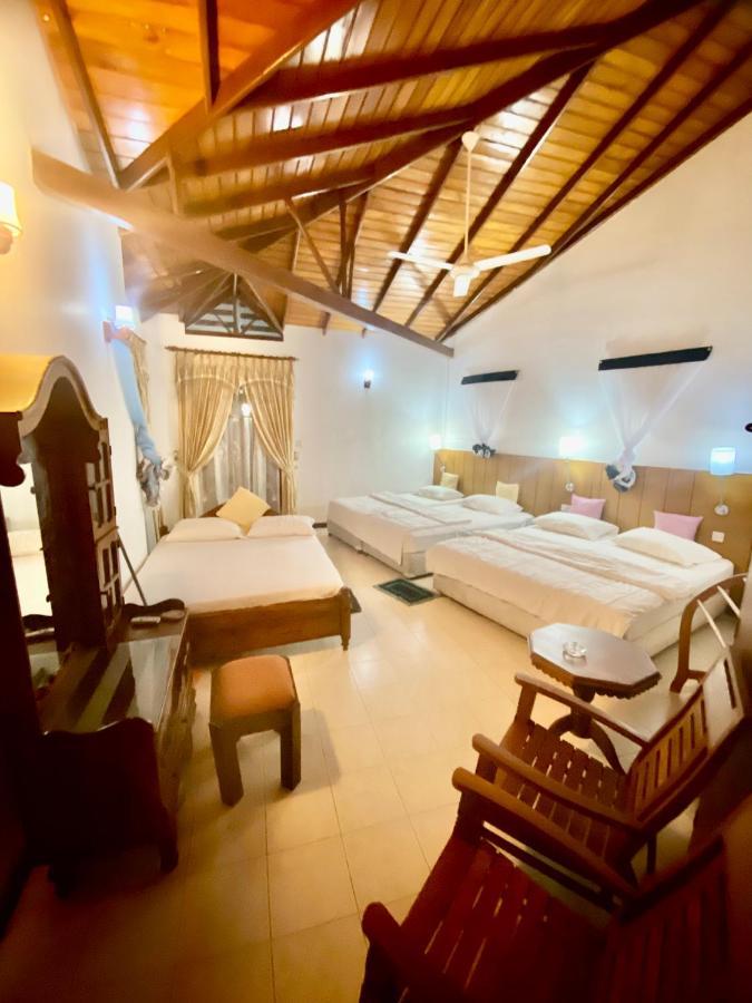 Hikka Paradise Guest House Hikkaduwa Ngoại thất bức ảnh